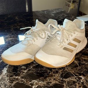 Size 6 1/2 Adidas volleyball shoes